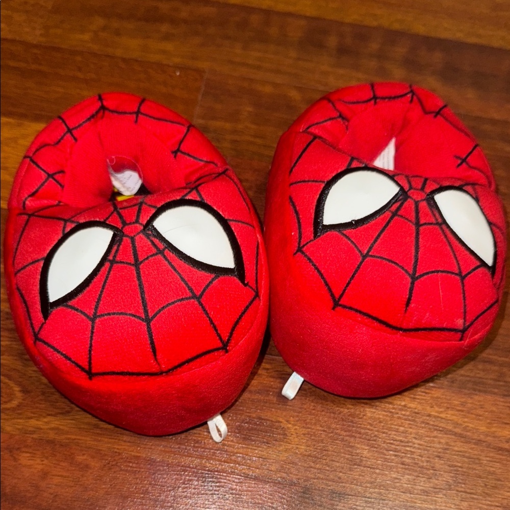 Red Spider-Man Slippers Kids 7-8